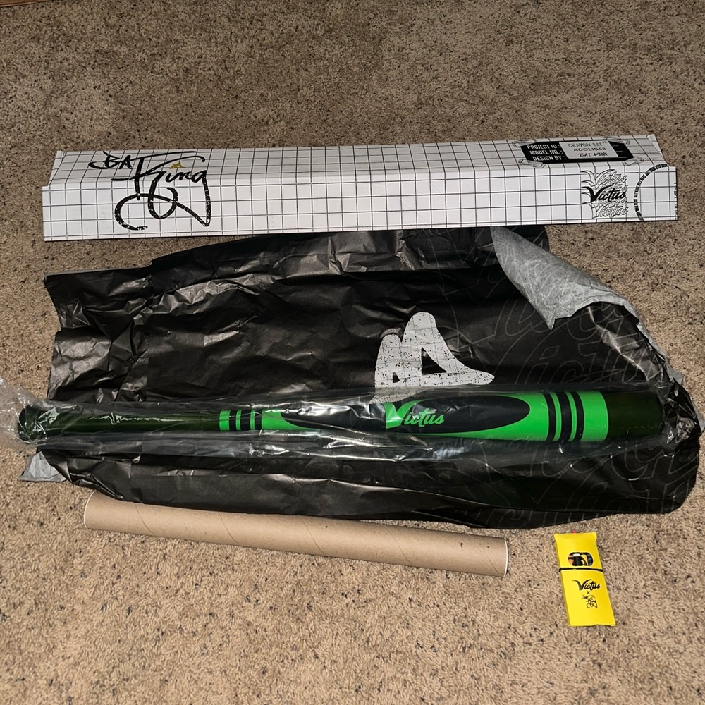 Victus Crayon Bat By The Bat King 32 Inch